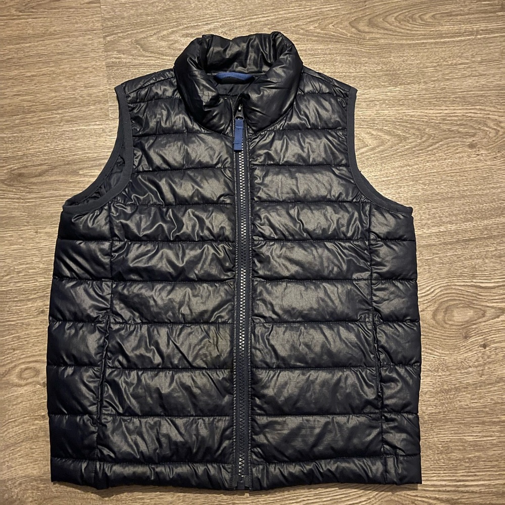Primary Kids Puffer Vest Size 6-7